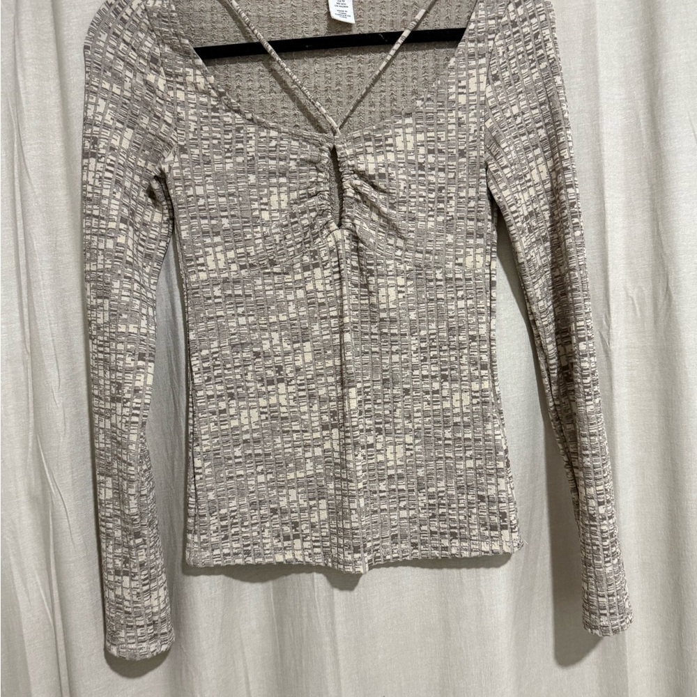 Long Sleeve Textured Tie-Front Top - Cream Taupe